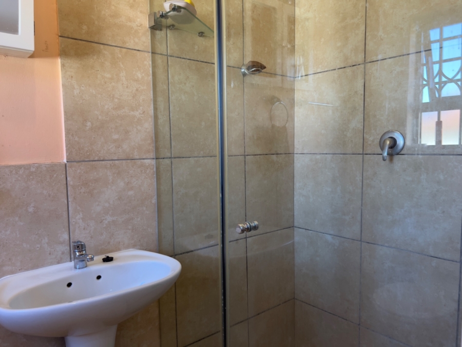 3 Bedroom Property for Sale in Hillcrest Heights Western Cape